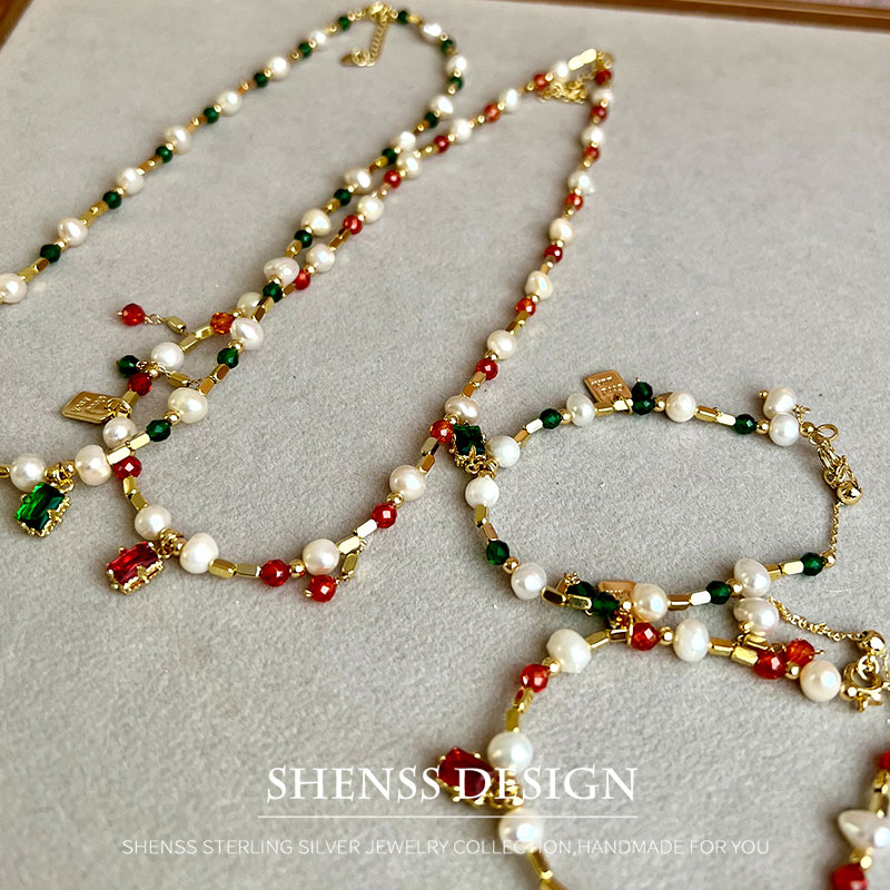 Pearl Necklace Set - قلادة بدلاية من لؤلؤ المياه العذبة