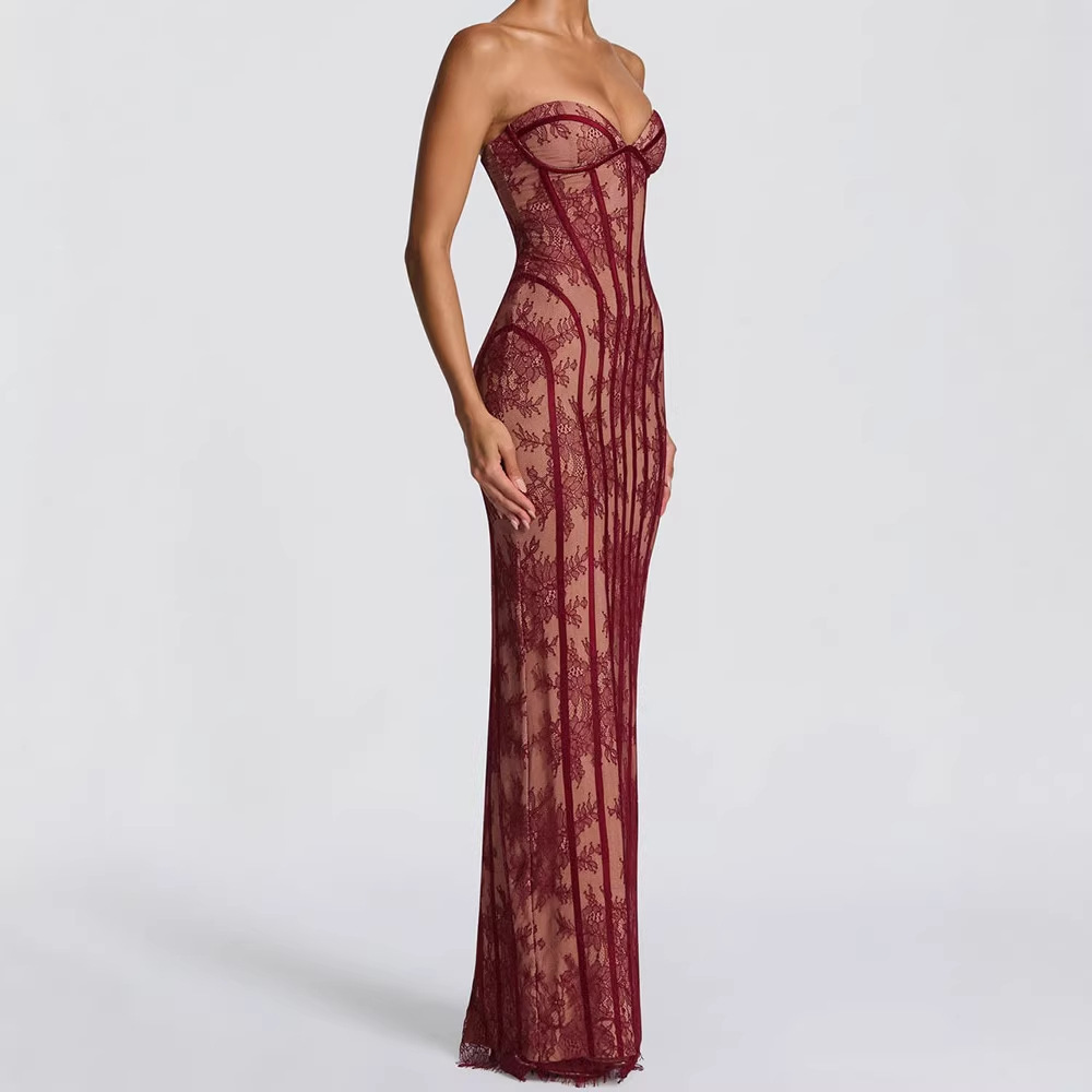Woman Formal Wear - فستان ماكسي ضيق بدون حمالات للنساء