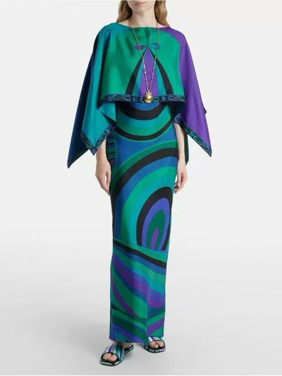طقم نسائي من قطعتين بتصميم تجر - مراجعة Woman Formal Wear وسعره