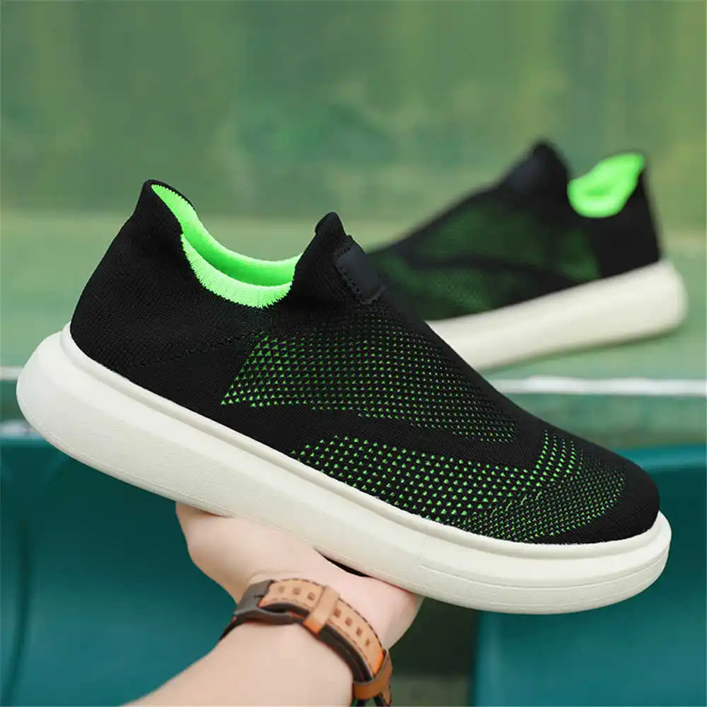 جوارب رياضية للنساء ، أحذية بن - مراجعة Formal Women Daily Wear Slippers وسعره