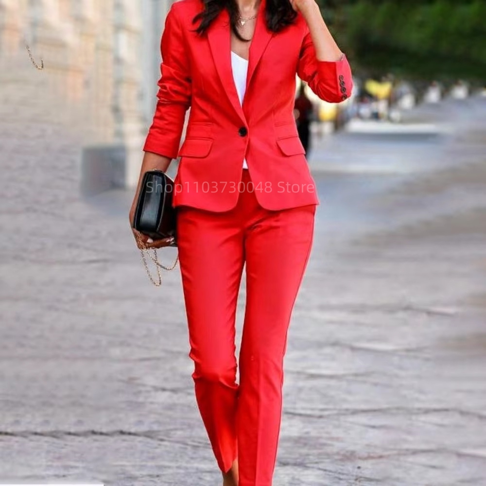 بدلة رسمية أنيقة للسيدات في ال - مراجعة Woman Formal Wear وسعره